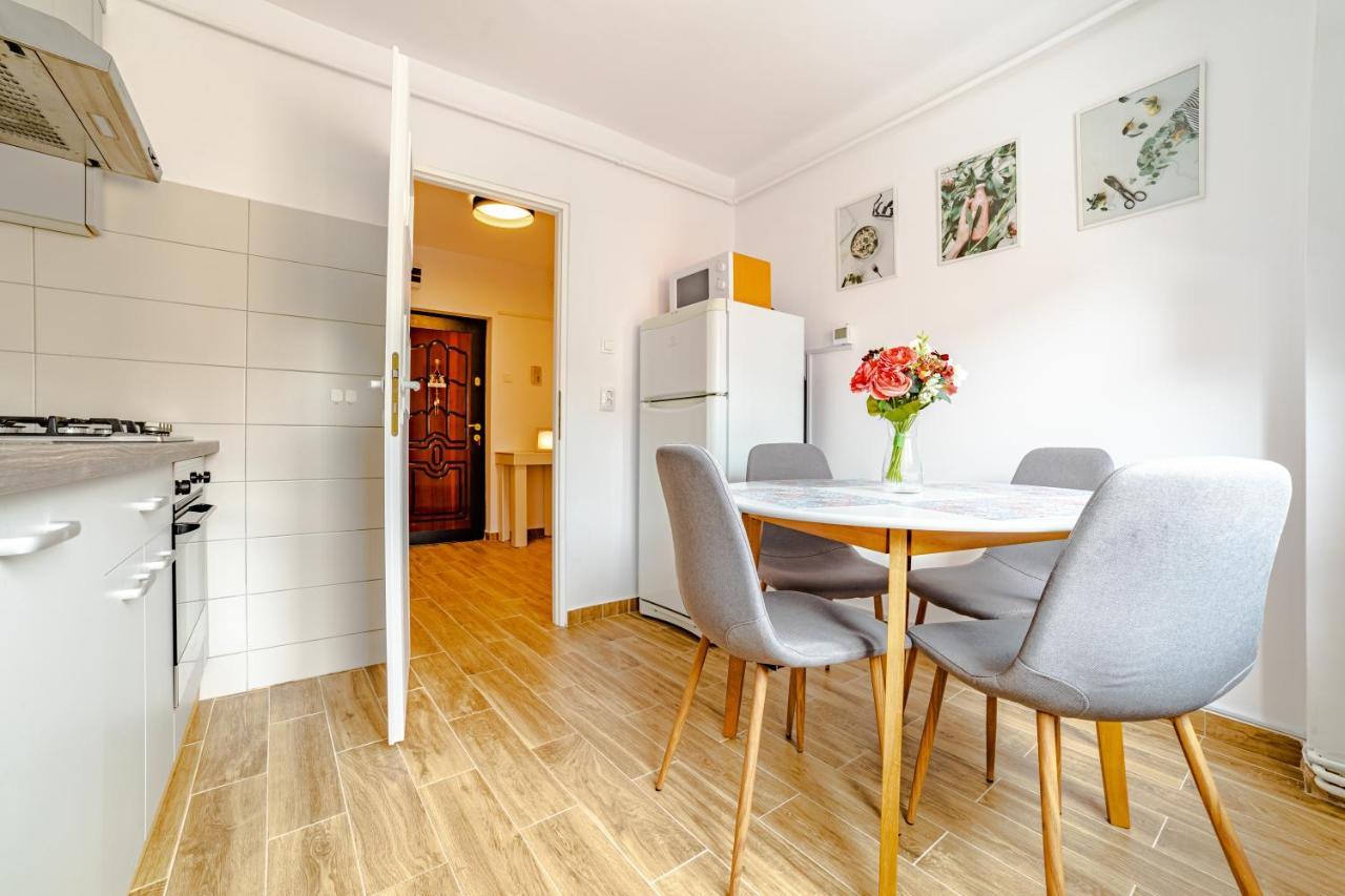 Mid-Term Rental Racadau Apartment บราชอฟ ภายนอก รูปภาพ