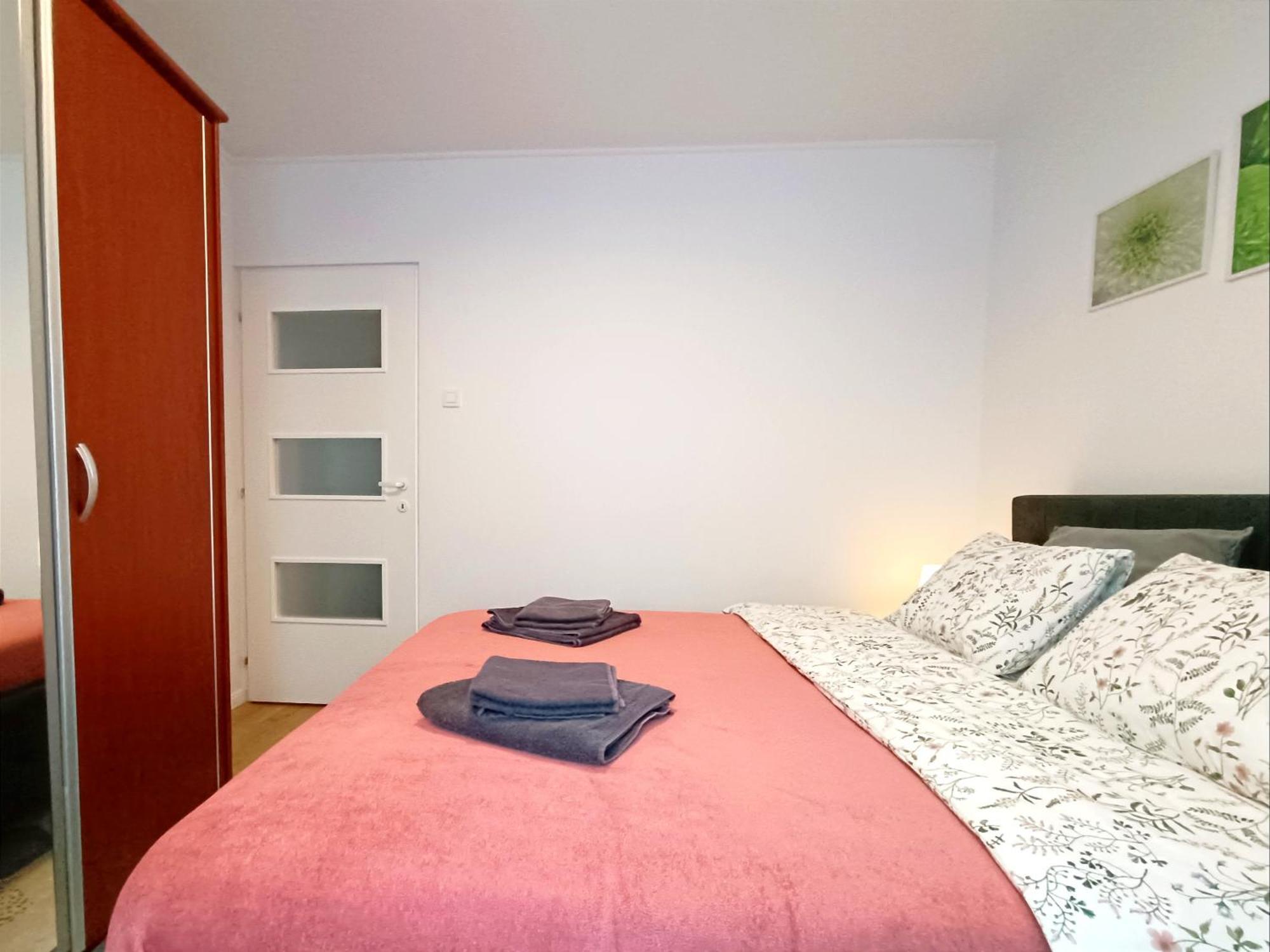 Mid-Term Rental Racadau Apartment บราชอฟ ภายนอก รูปภาพ